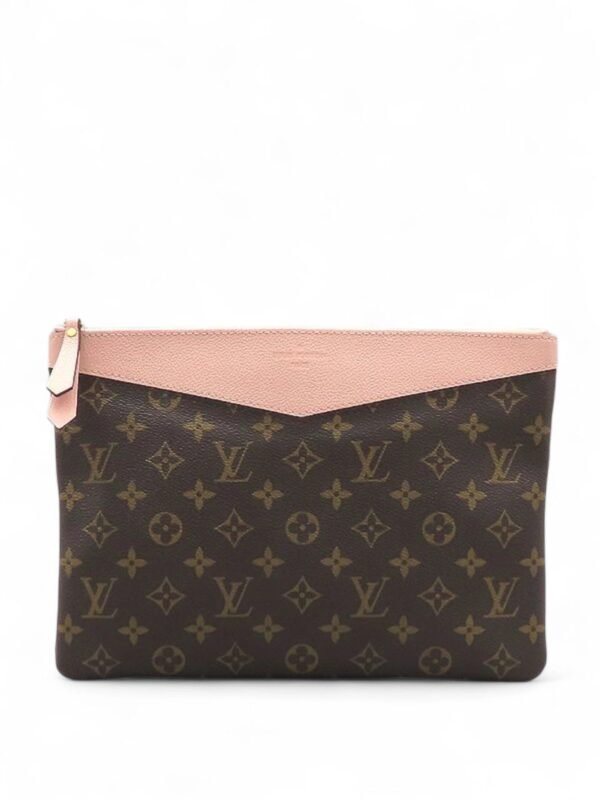 Louis Vuitton Monogram Daily Pouch clutch + Brand Box , size 29*20