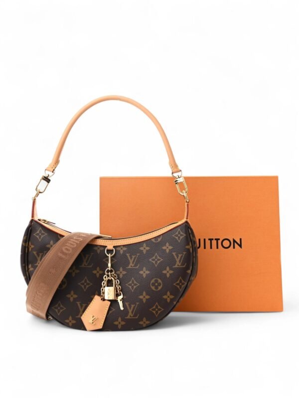 Louis Vuitton Monogram Looping + Brand Box , size 19*12