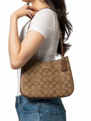COACH PENELOPE sling bag + Brand Box , size 26×17
